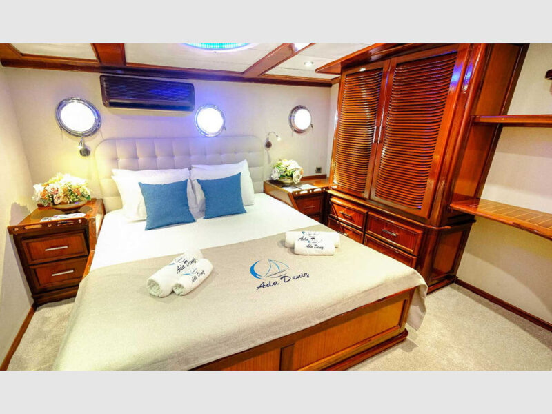 Ada Deniz gulet yacht interior double cabin
