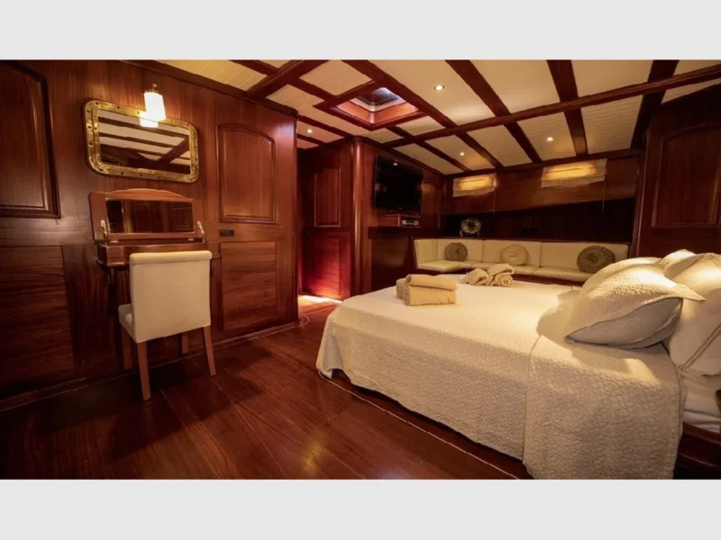 Arif Kaptan A gulet interior forward master cabin
