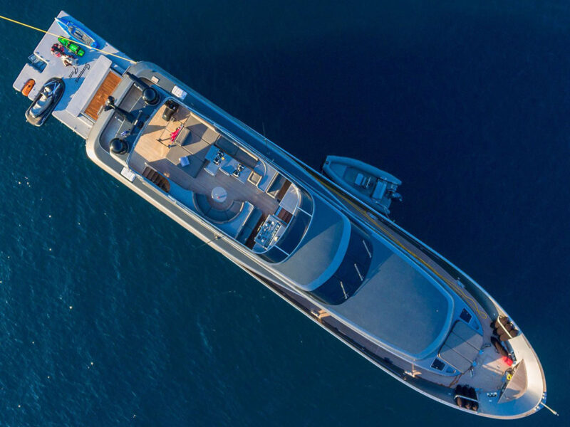 Greece luxury yacht charter discounts