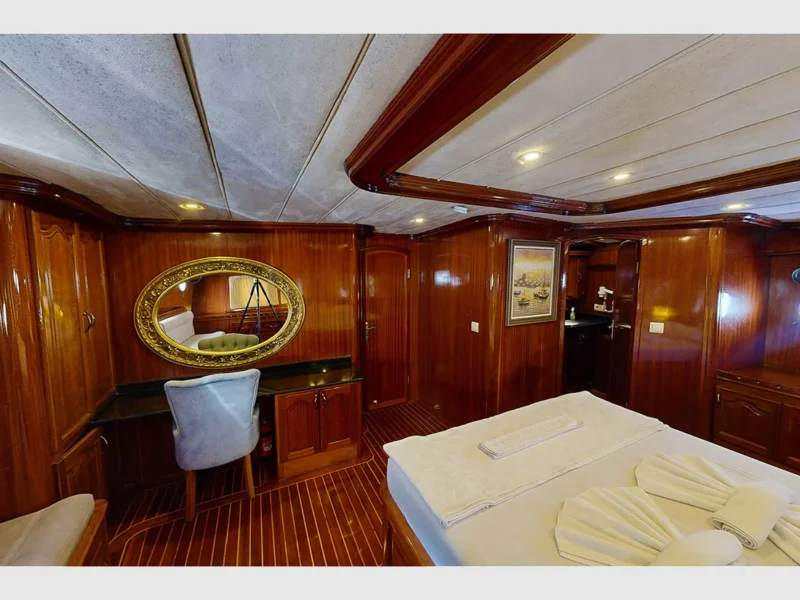 Diamond Lila gulet interior aft master cabin