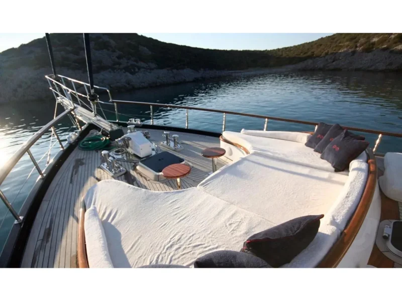 Didi gulet outdoor fore deck lounge area