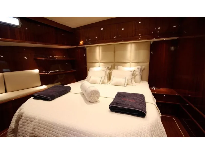 Didi gulet interior fore master cabin