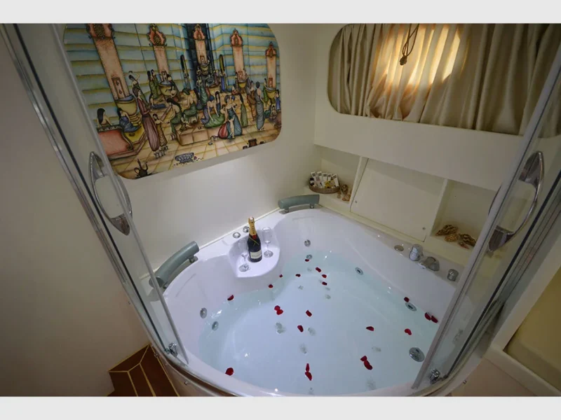 Gul Sultan charter gulet interior aft master cabin jacuzzi close-up