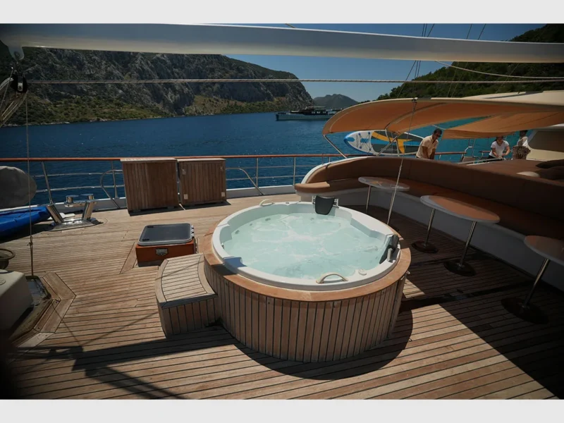 Kocaoglan-1 gulet outdoor fore deck jacuzzi and lounge area