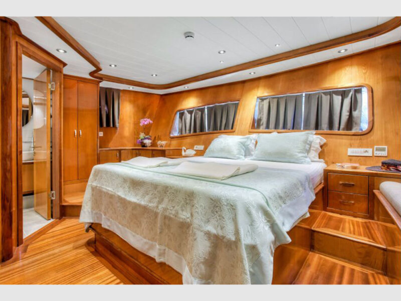 Maya charter gulet interior aft master cabin
