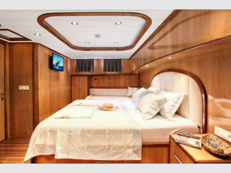 Maya charter gulet interior fore master cabin