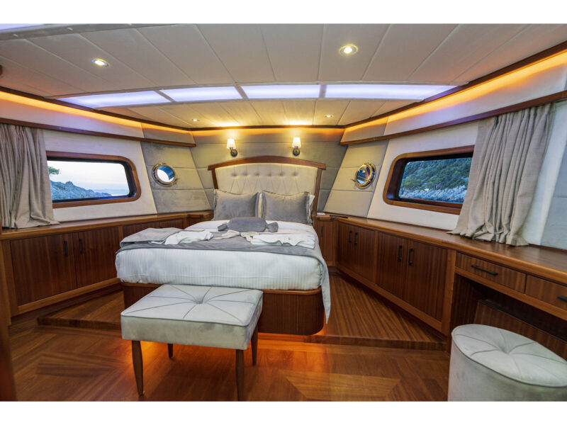 Oggusto Yacht Interior Fore Master Cabin