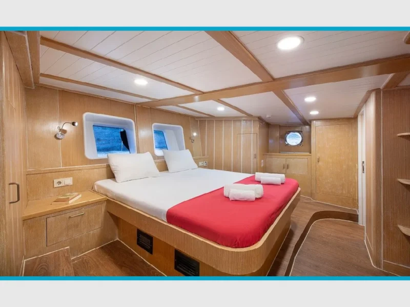 Oguz Bey gulet interior aft master cabin wide angle