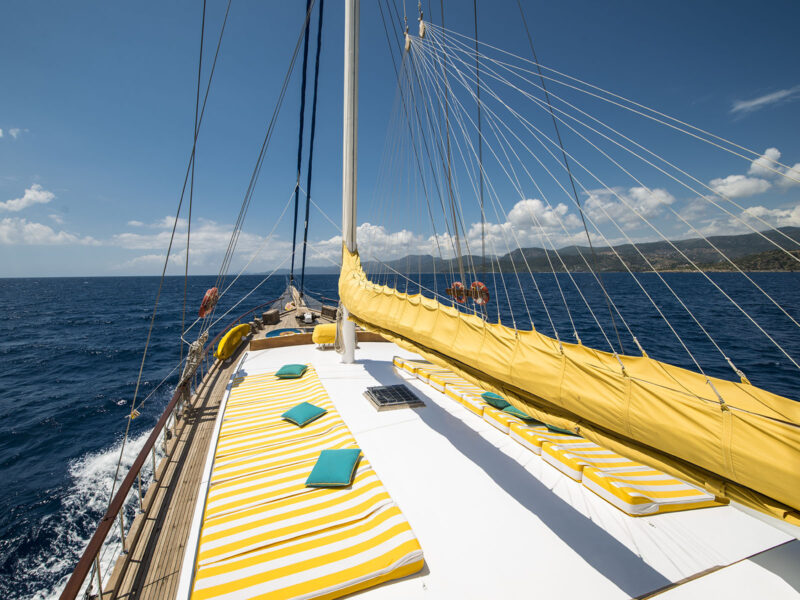 Parss Gulet fore deck sunbeds