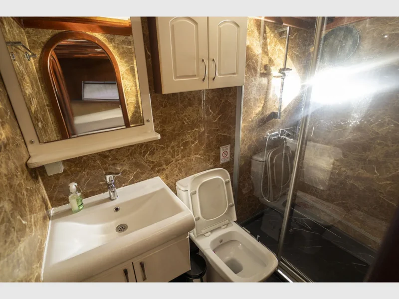 Prenses Lila gulet charter yacht interior double cabin 1 bathroom