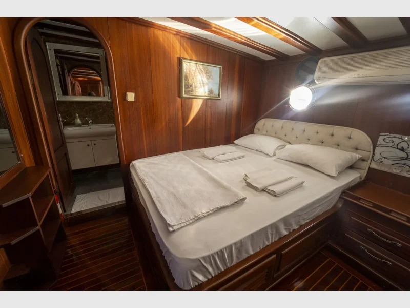 Prenses Lila gulet charter yacht interior triple cabin 1 bed close-up