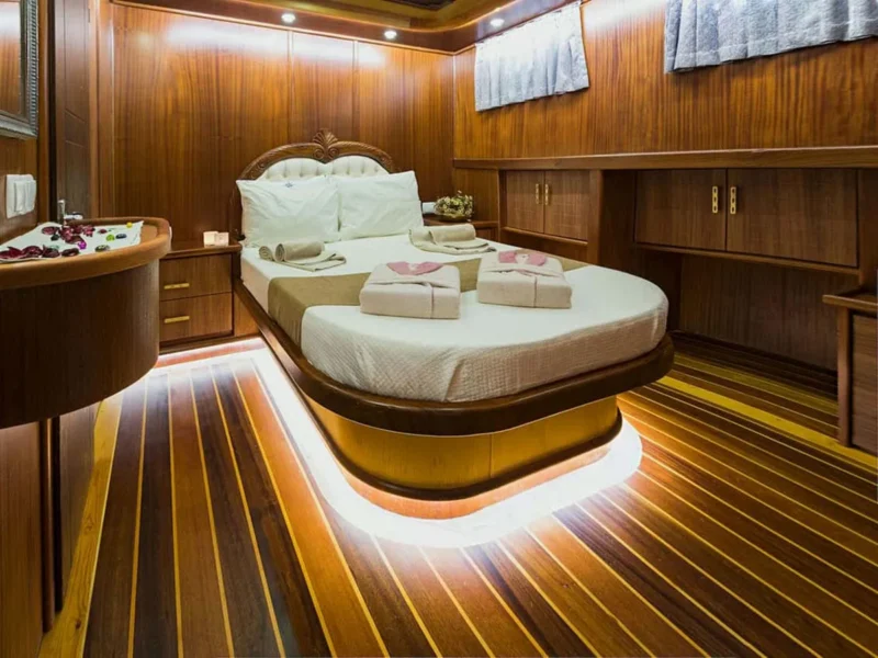 S Nur Taylan gulet interior double cabin
