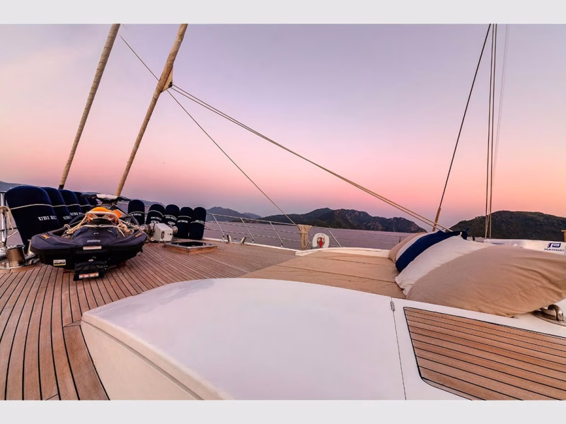 Ubi Bene Gulet Yacht outdoor fore deck lounge area