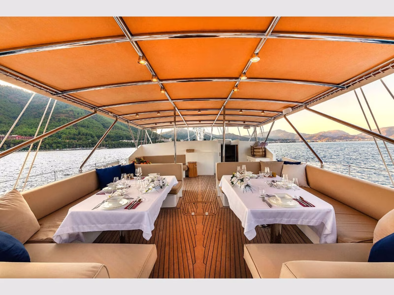 Ubi Bene Gulet Yacht outdoor aft deck