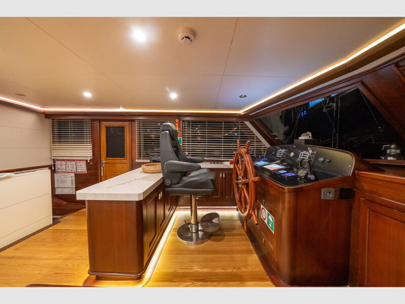 Virtuoso gulet interior wheel house