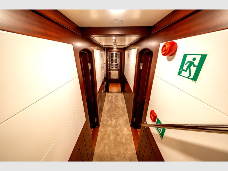 Virtuoso gulet interior hallway