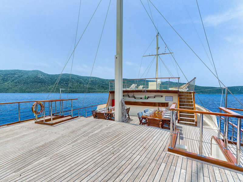 Love Boat Gulet Outdoor Upper Deck