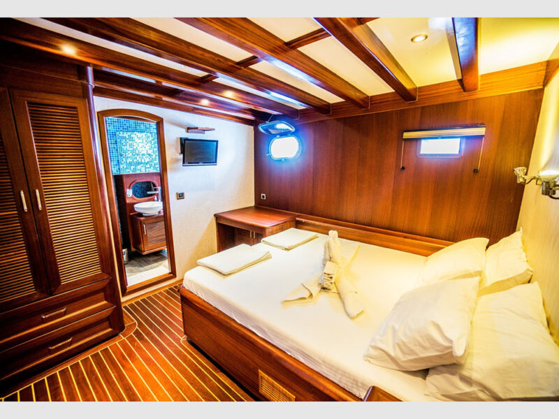 Freedom gulet interior double cabin