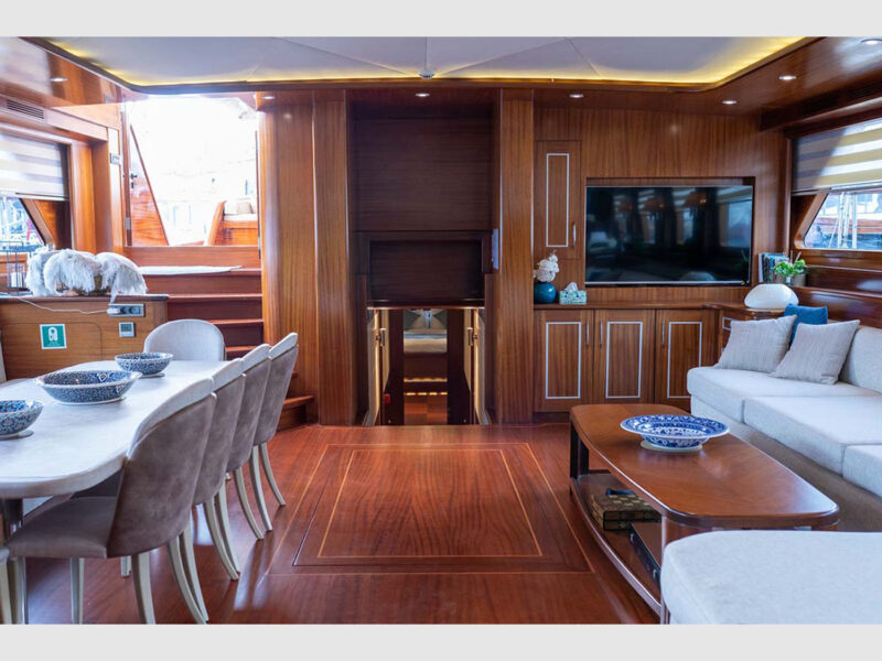 Interior Saloon Gulet La Bella Vita