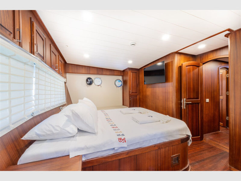 Emine Charter Gulet interior aft master cabin