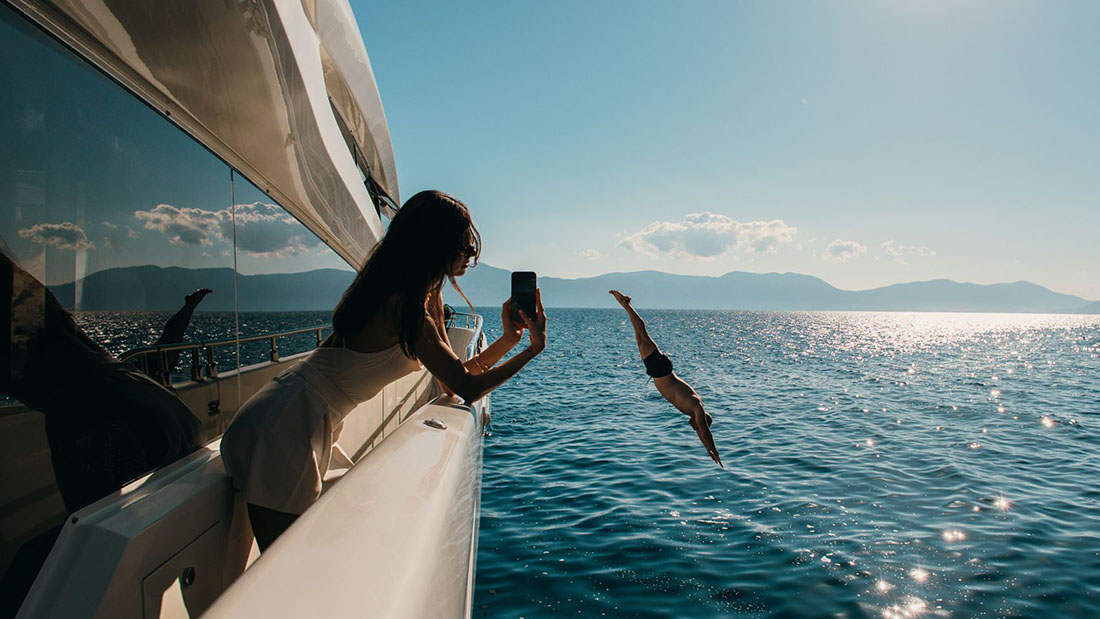 Greece yacht charter
