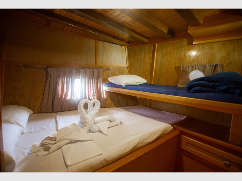 Rhodes blue cruise gulet indoor aft cabin