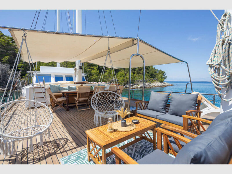 Gideon gulet Croatia charter yacht outdoor foredeck lounge area