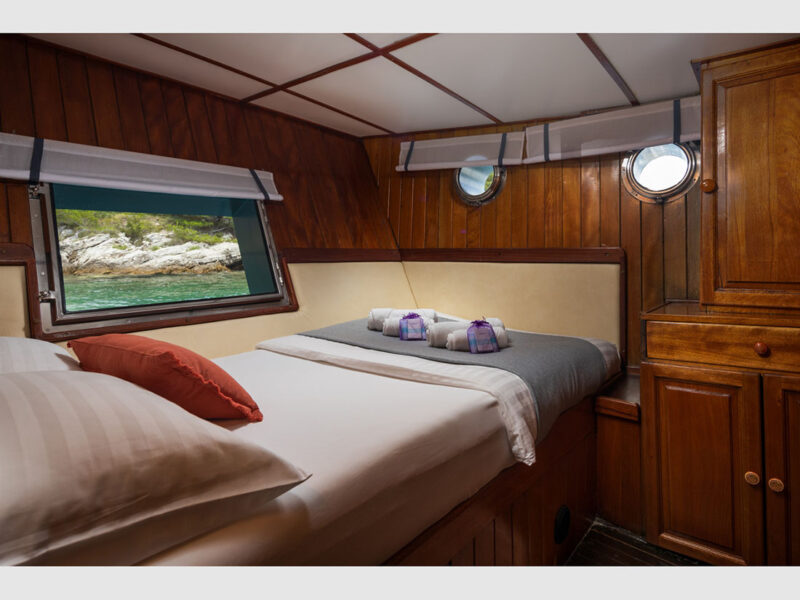 Gideon gulet Croatia charter yacht indoor aft double cabin