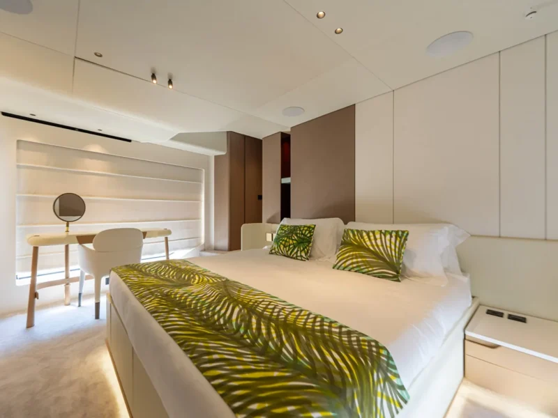 Angelo Azimut Grande 26 charter motor yacht interior master cabin