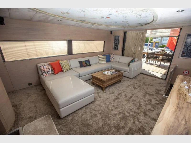 Poseidon-F charter motor yacht in Gocek, interior saloon