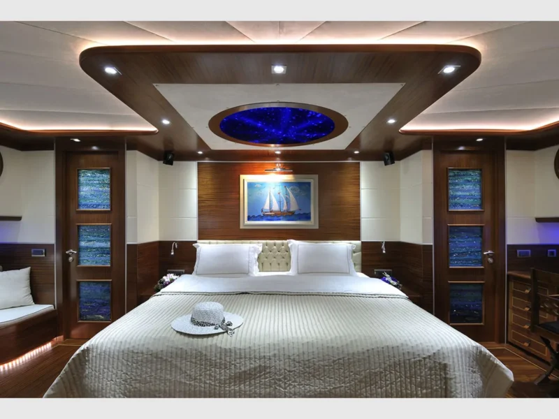 Dolce Mare gulet charter yacht interior fore master cabin
