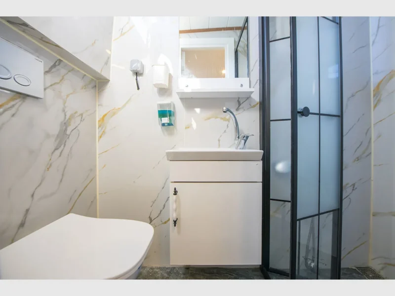 Flores gulet charter yacht interior double cabin bathroom