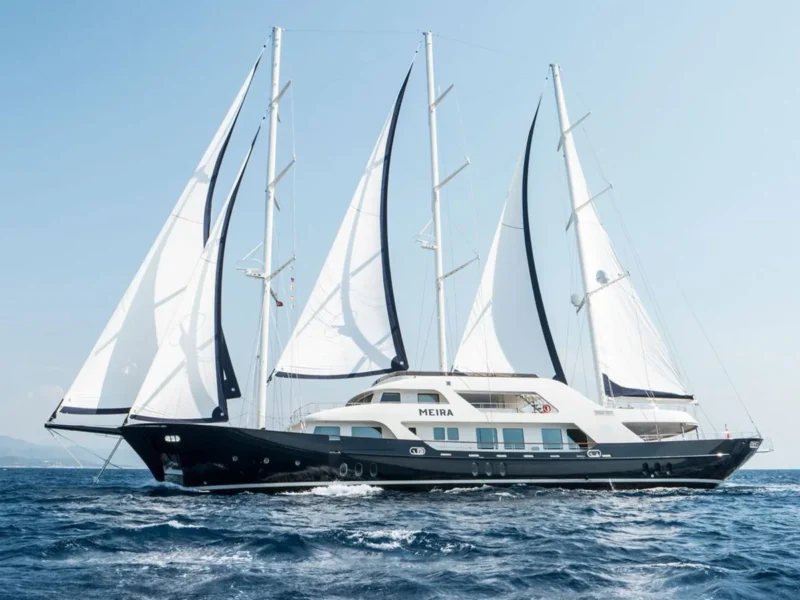 Meira motorsailer yacht charter