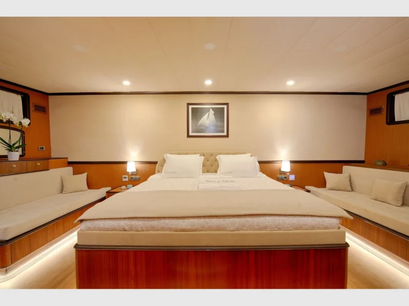 Queen of Salmakis gulet interior fore master cabin