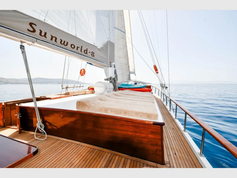 Sunworld 8 gulet charter yacht Bodrum, outdoor fore deck sunbeds