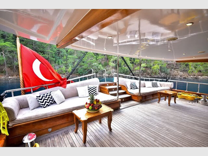 Queen Atlantis gulet dış mekan kıç güverte