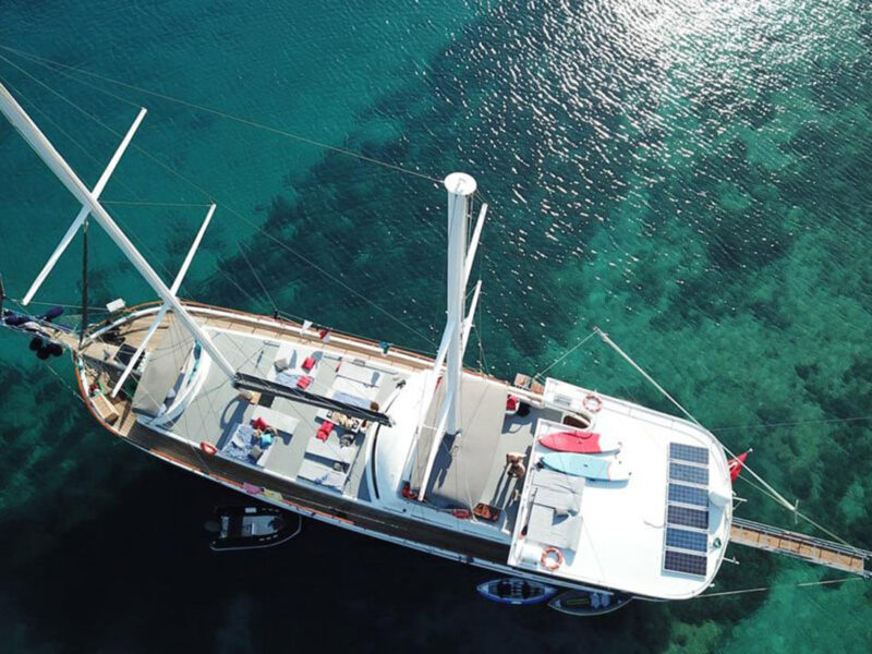 Gulet Bodrum Queen dış görüntü tepeden drone çekimi