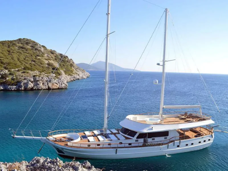 Gül Sultan gulet Bodrum yat kiralama mavi yolculuk