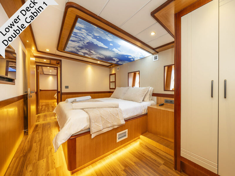 Lila trawler Fethiye kiralık motoryat iç mekan double kabin 1
