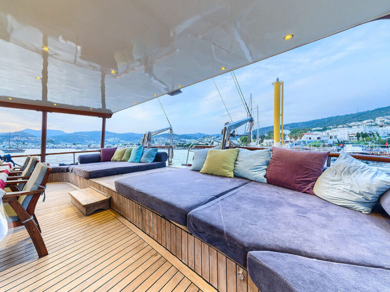 Love Boat Gulet Yat Dış Mekan Kıç Güverte Minderler