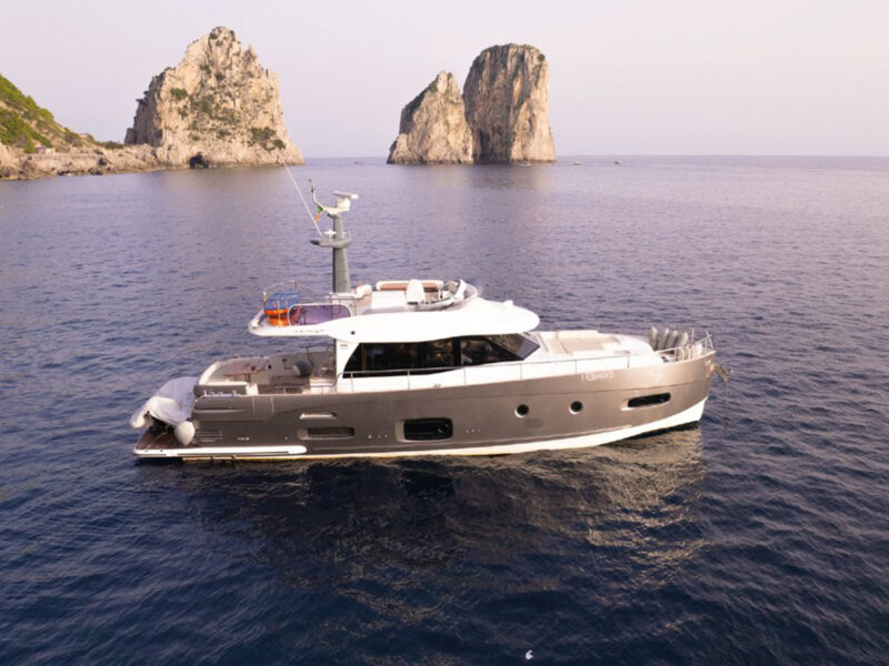 Ciu Ciu Azimut Magellano 53
