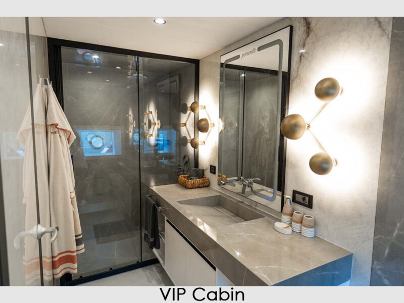 MS North Wind iç mekan VIP kabin banyo