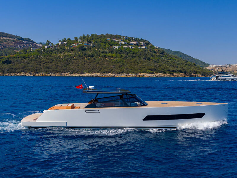 Phantom Yat Bodrum
