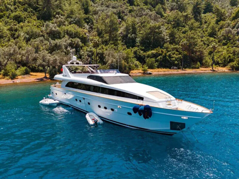 motoryat blues yat kiralama marmaris