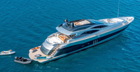 pershing 90 one yat atina