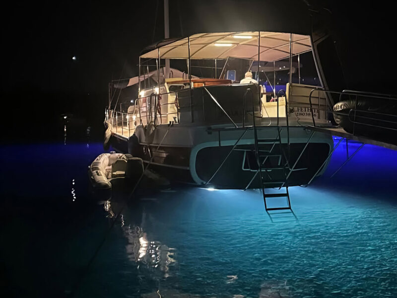 Della Luna gulet gece sualtı aydınlatma