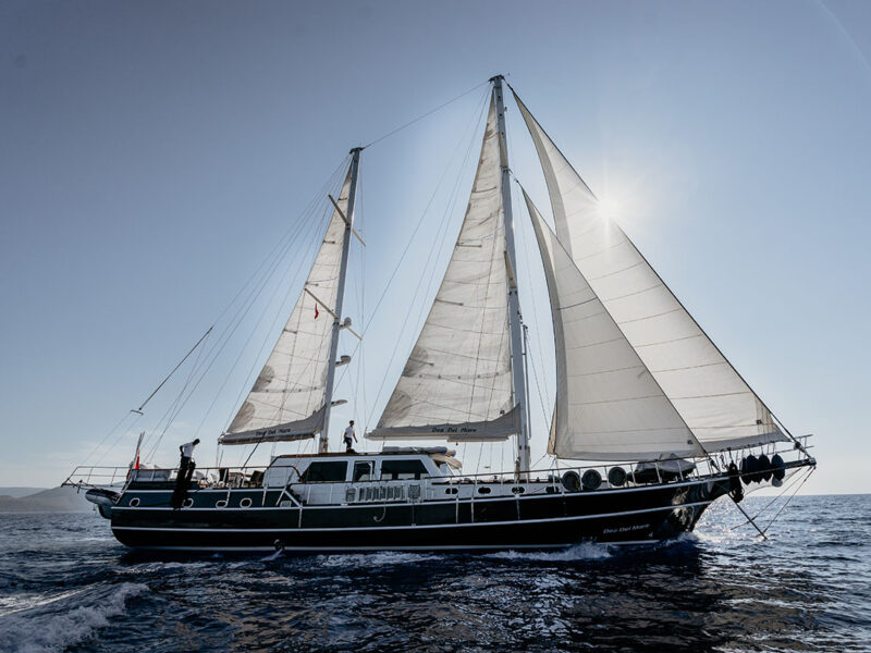 Dea Del Mare gulet dış görüntü sancak tarafı seyir halinde