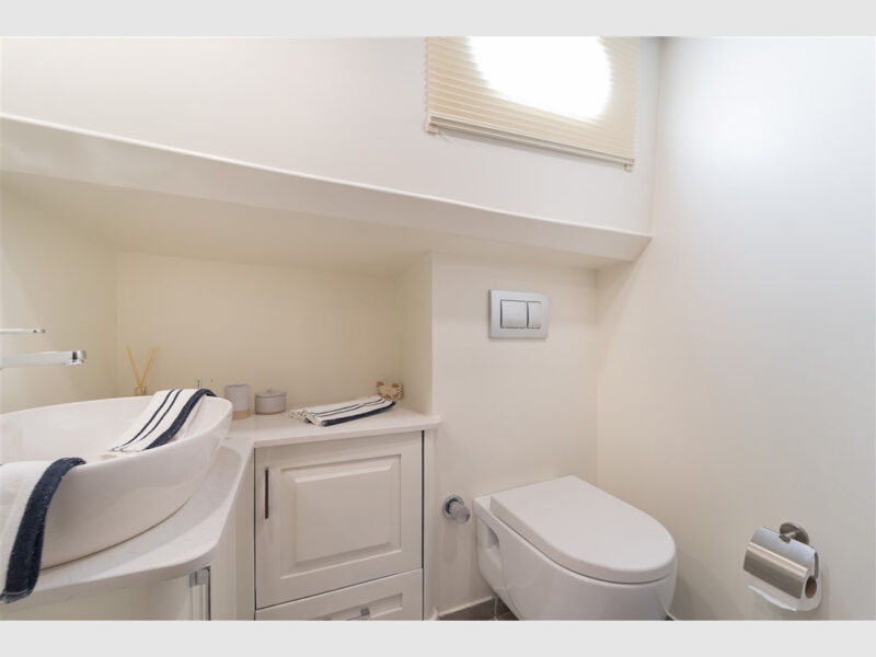 Emine Gulet İç Mekan Baş VIP Kabin Banyo