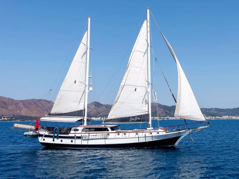 Derya Deniz gulet marmaris yat kiralama