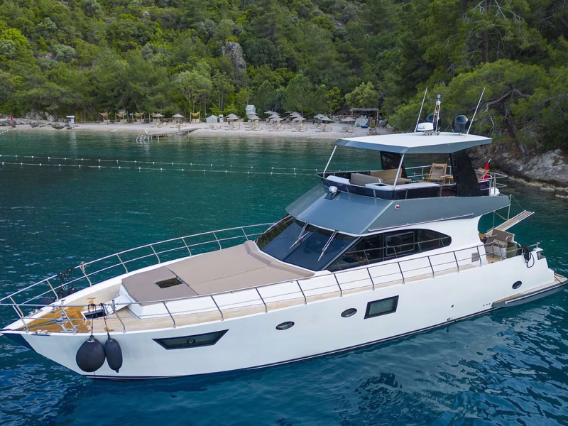 Golden Blue motoryat Fethiye Göcek yat kiralama